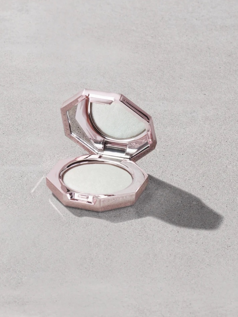 NWB Fenty Beauty How Many Carats? Diamond Bomb All Over Diamond Veil MINI 2.8g